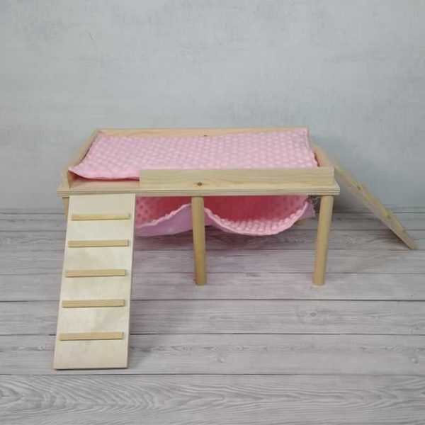 Drewniany hamak świnki morskiej