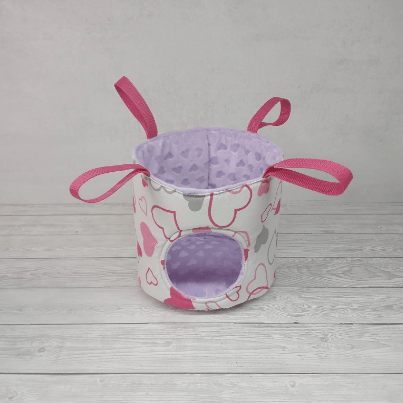 Okrągły wiszący domek