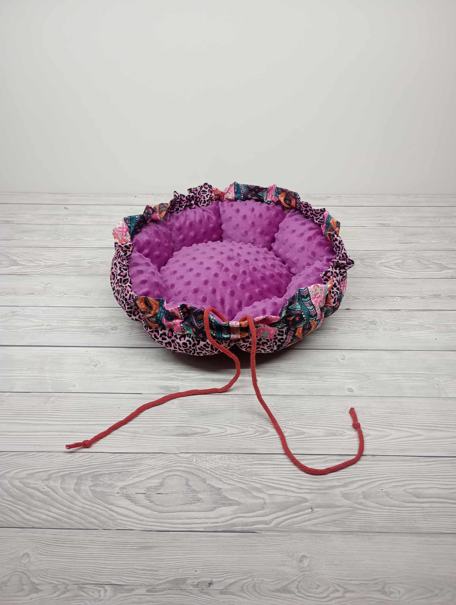 Okrągłe legowisko dla psa - obrazek 2