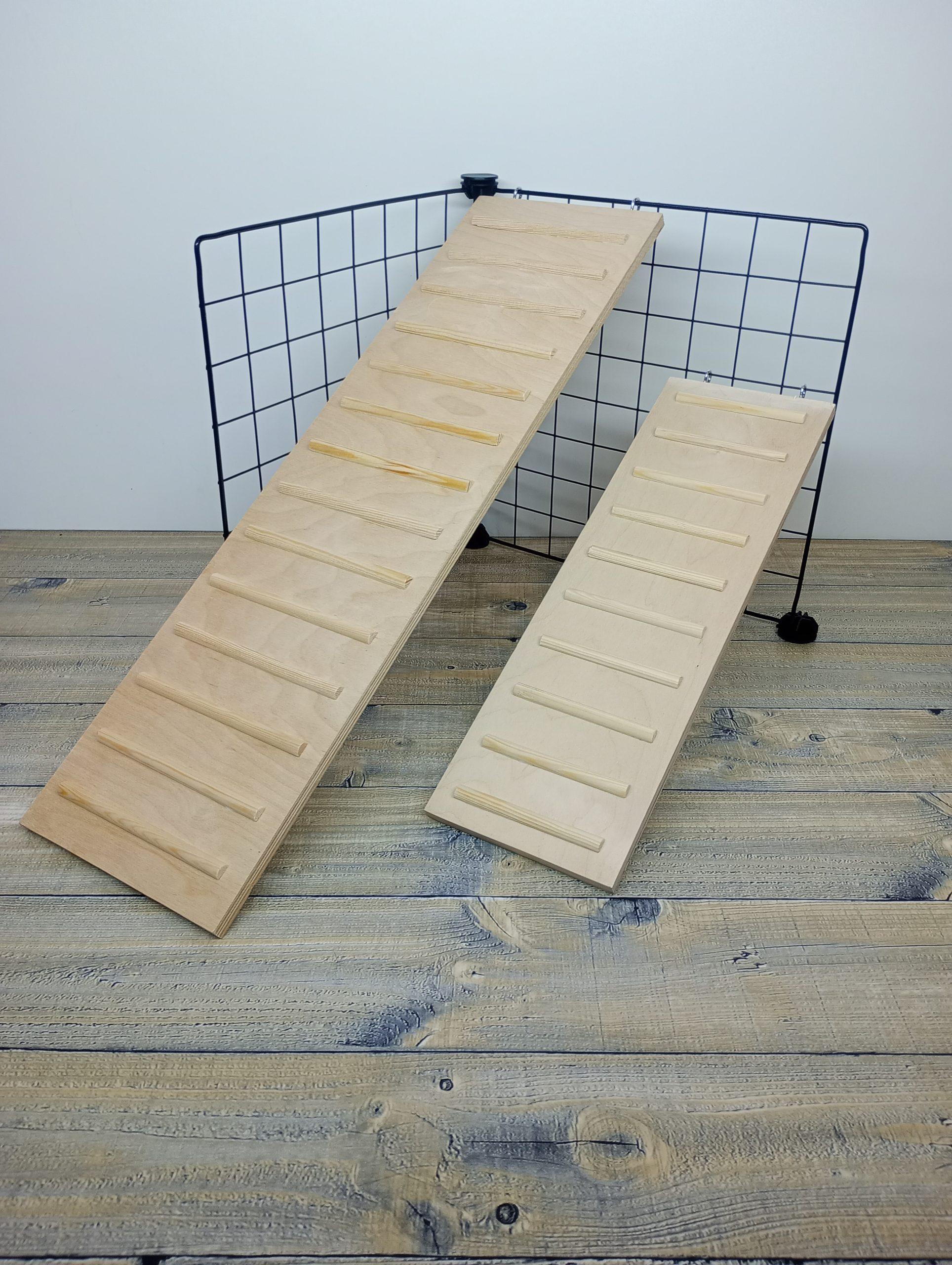 drewniana rampa dla świnki morskiej